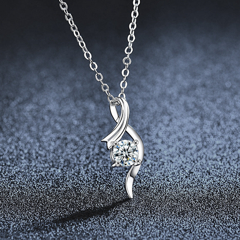 S925 Sterling Silver Moissanite Simple Four-Claw Twisted Pendant Necklace