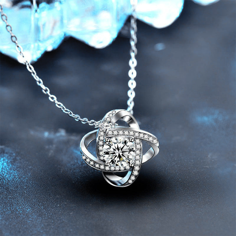 S925 Sterling Silver Moissanite Four-Leaf Clover Pendant Necklace