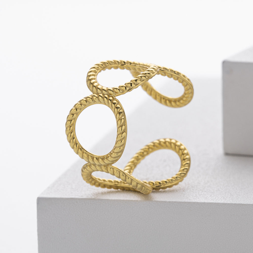 Stylish and unique braided band ring in S925 sterling silver