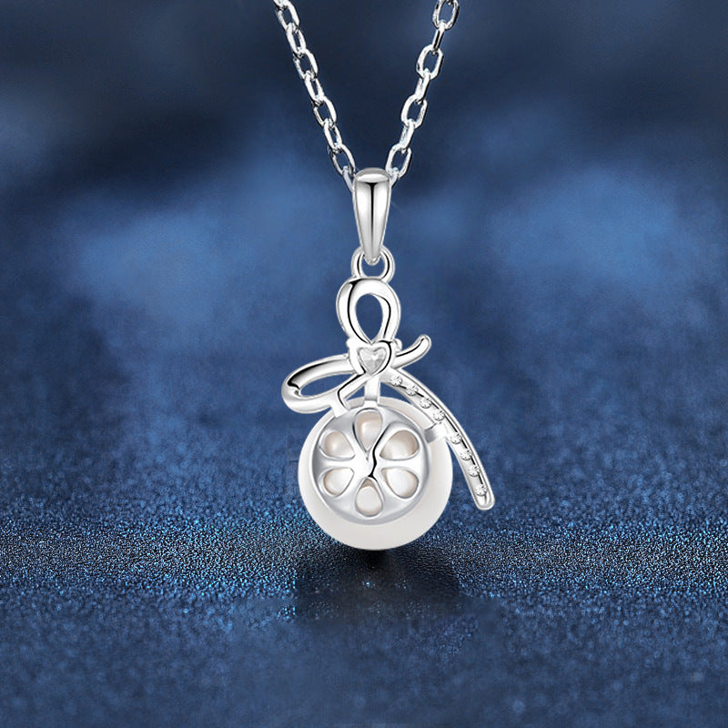 S925 Sterling Silver Natural Freshwater Pearl Moissanite Bow Pendant Necklace