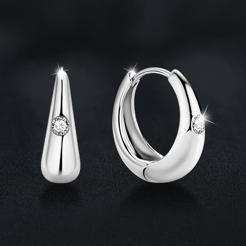 Simple S925 sterling silver oval plain hoop earrings with moissanite diamonds