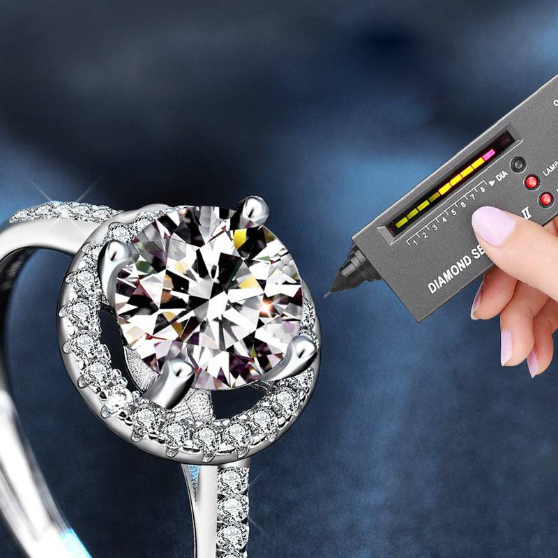 925 Sterling Silver Four-Prong Moissanite Ring