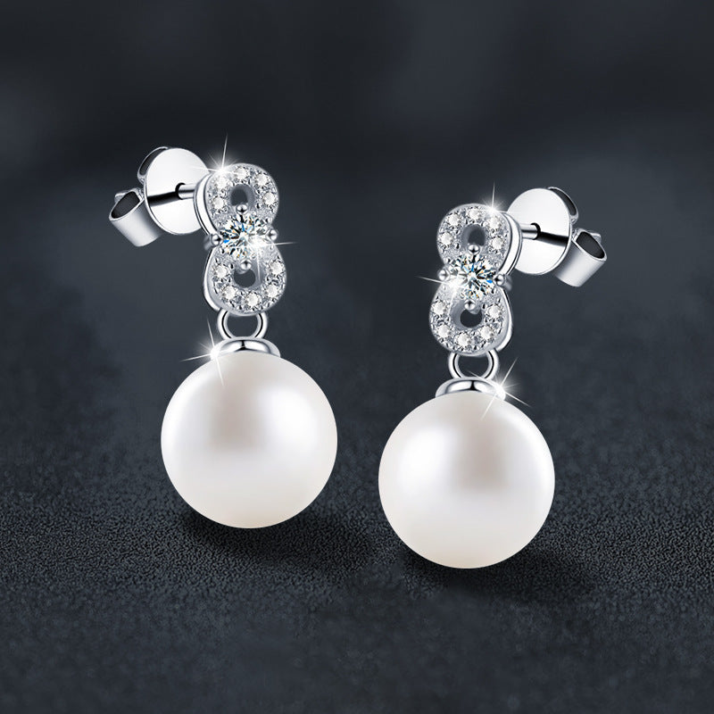 Elegant and sophisticated S925 sterling silver moissanite pearl stud earrings