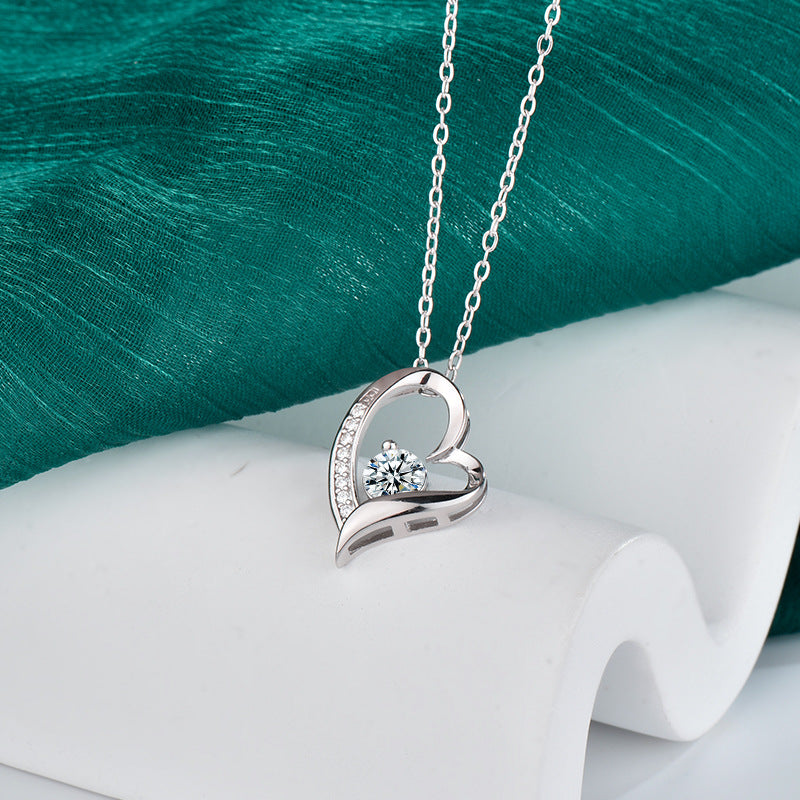 S925 Sterling Silver Moissanite Heart-Shaped Necklace