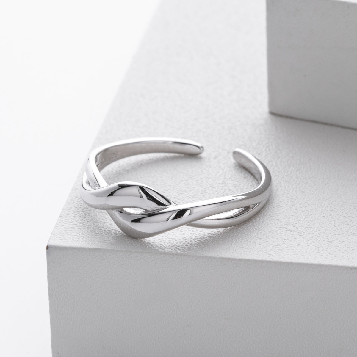S925 Sterling Silver Ring, Stylish and Unique Plain Wave Pattern