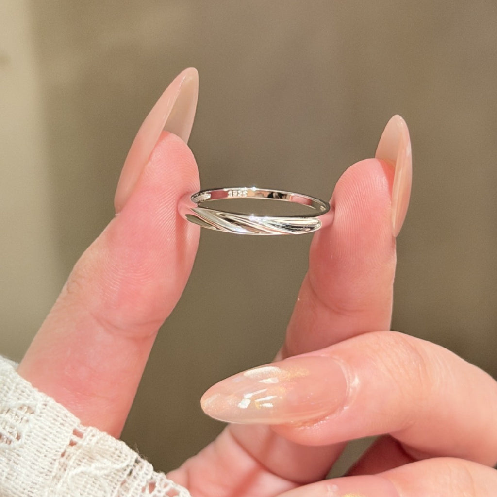 S925 Sterling Silver Möbius Strip Couple's Rings