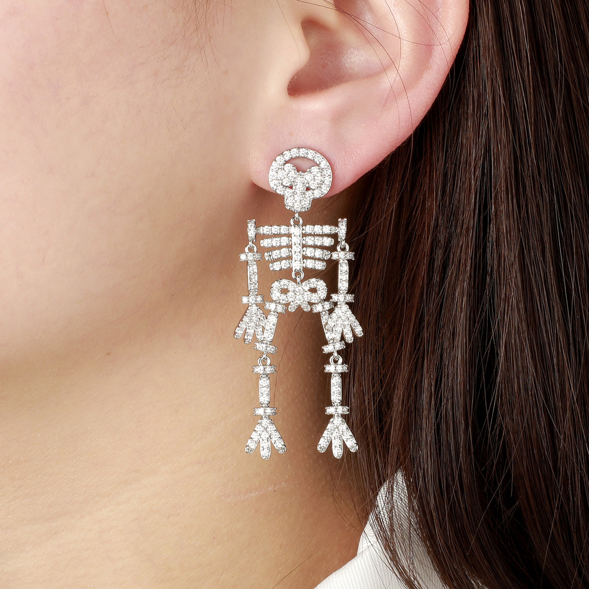 S925 Sterling Silver Halloween Novelty Bleeding Skull Earrings