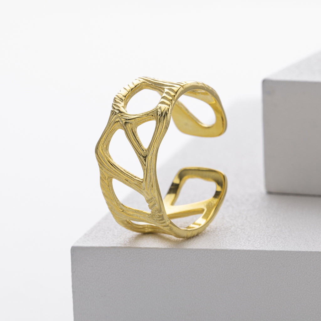 S925 Sterling Silver Fashionable and Unique Wrinkled Irregular Ring