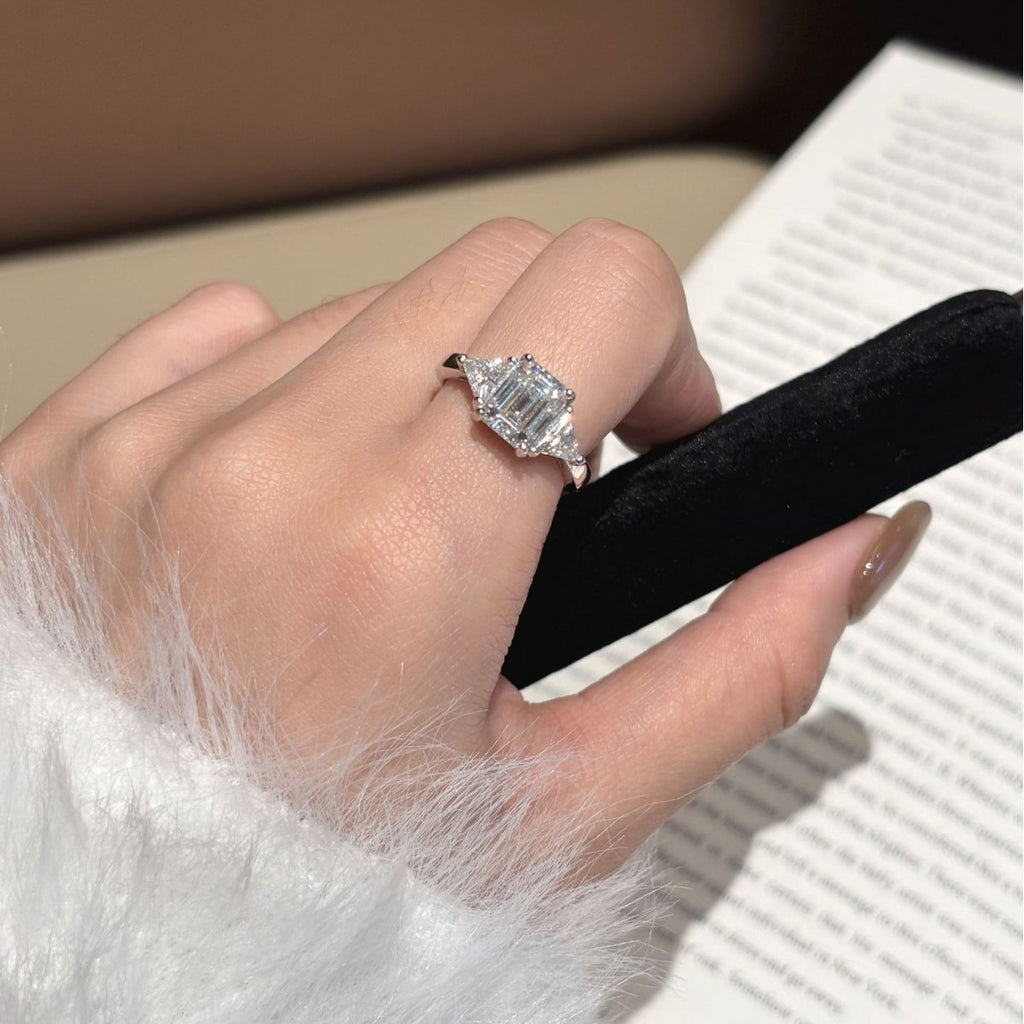 S925 Silver Rectangular Ring with Colored Moissanite