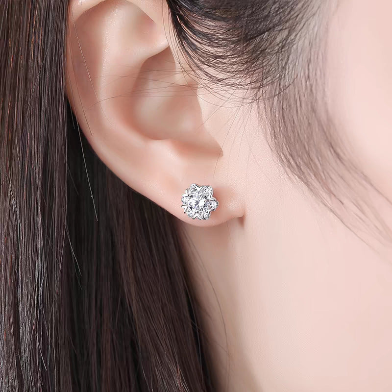 Versatile Christmas jewelry: Moissanite S925 sterling silver heart and snowflake earrings