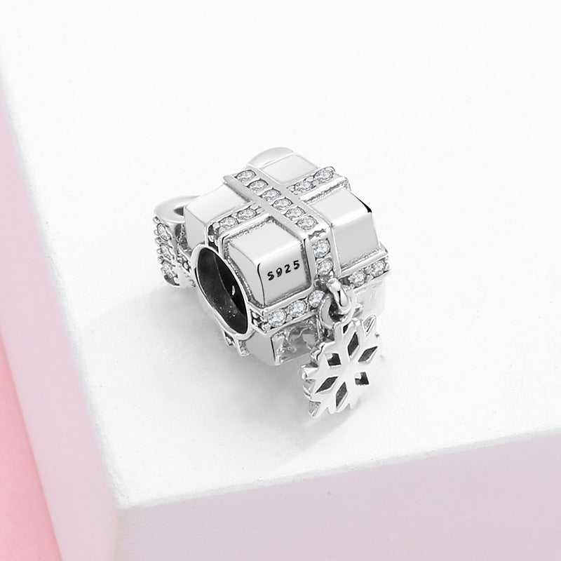 S925 Sterling Silver Christmas Gift Box Beaded Zircon Pendant