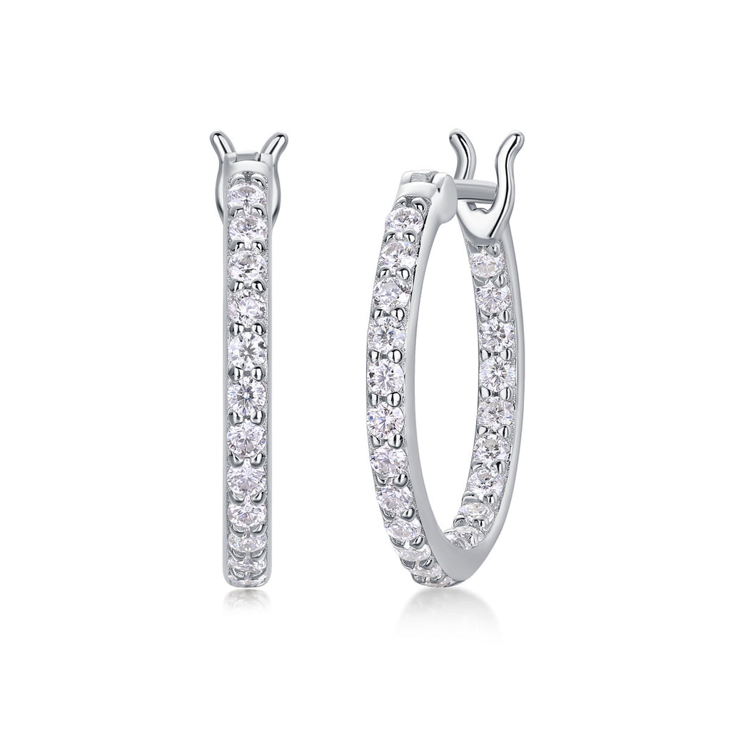 S925 Silver Shimmering Moissanite Earrings