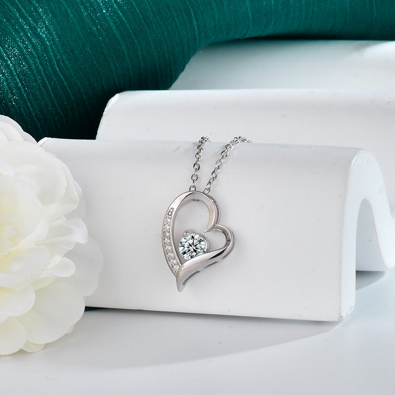 S925 Sterling Silver Moissanite Heart-Shaped Necklace