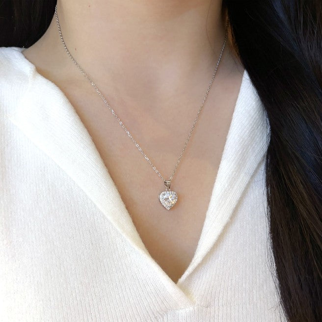 S925 Sterling Silver Heart-Shaped Moissanite Pendant Necklace