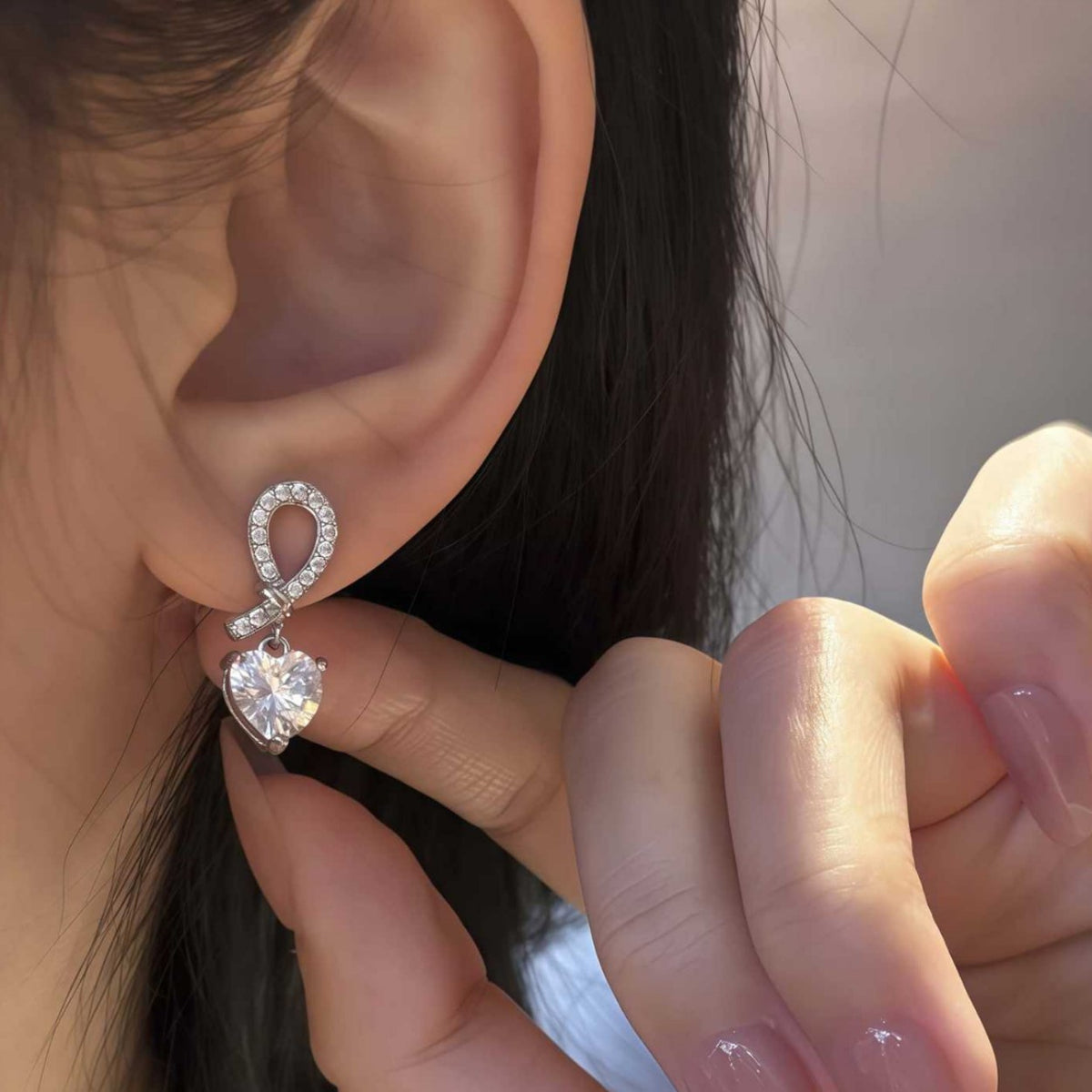 S925 Sterling Silver Heart-Shaped Moissanite Stud Earrings