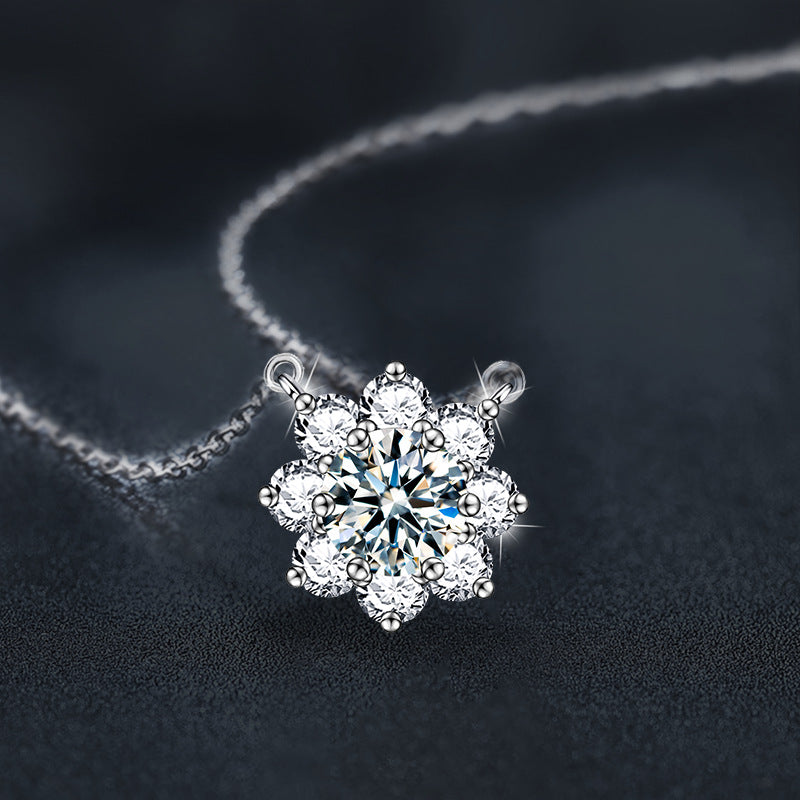 S925 Sterling Silver Moissanite Eight Awn Star Necklace