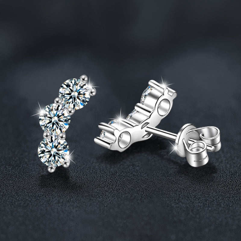 Stylish and elegant 925 sterling silver smiling moissanite stud earrings