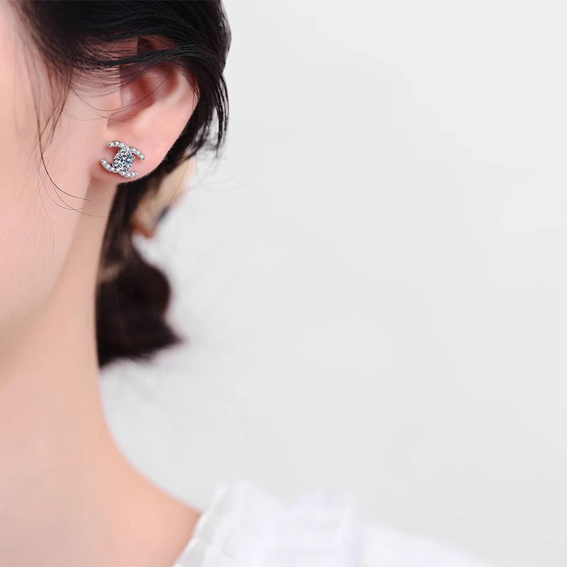 925 Sterling Silver "Double C" Moissanite Stud Earrings — Simple & Sophisticated