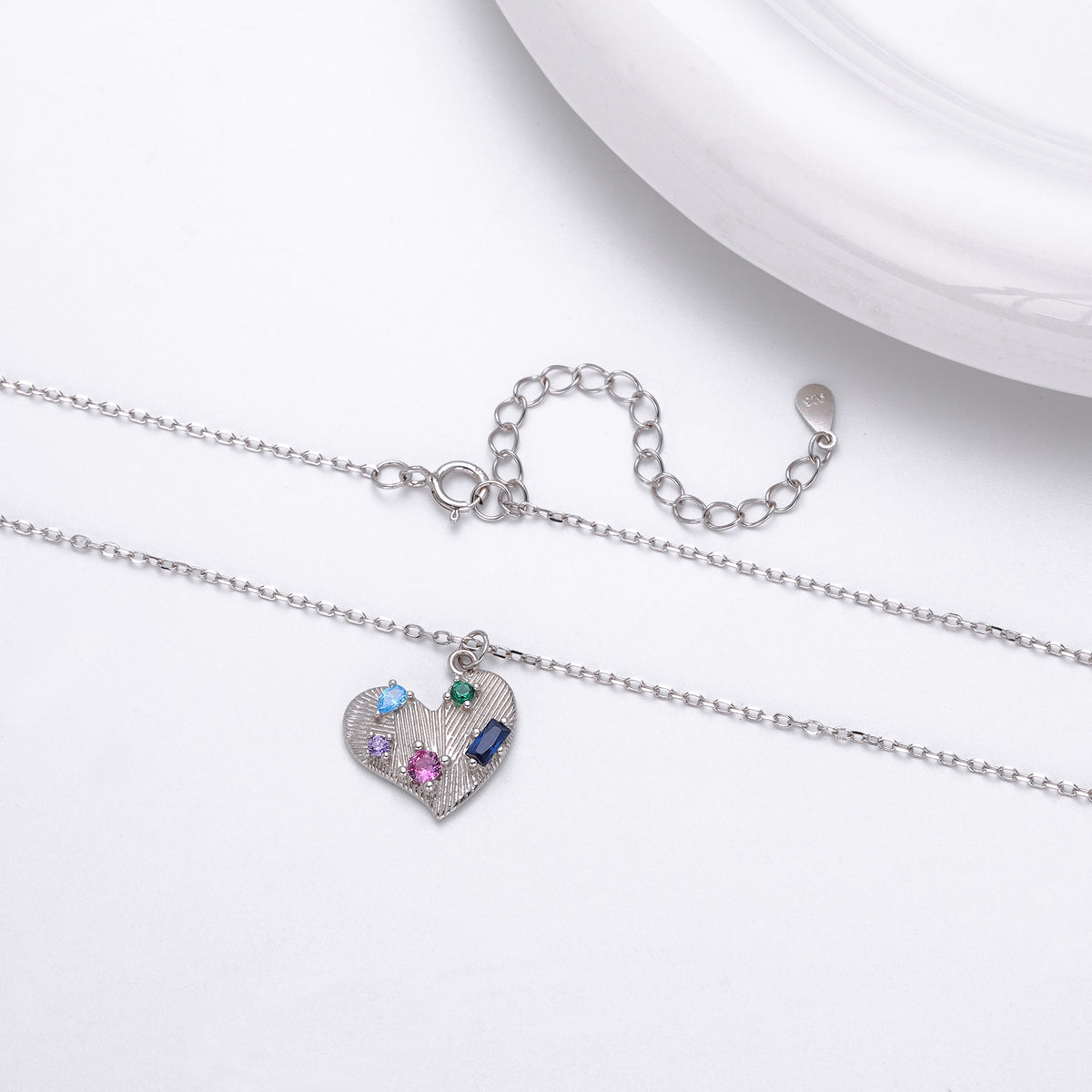 S925 Sterling Silver Heart Necklace Inlaid with Colored Zirconium
