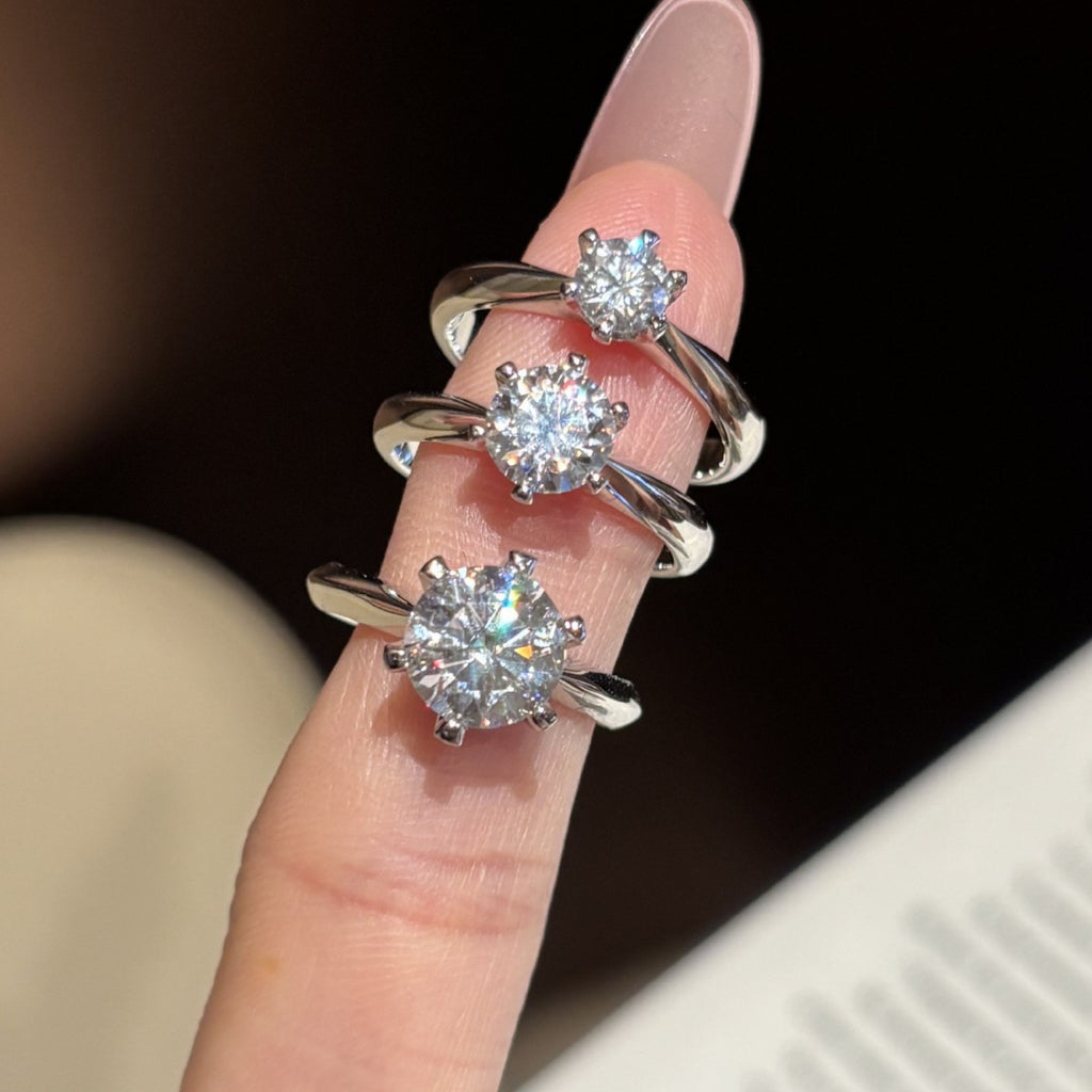 S925 Sterling Silver Six-Prong Moissanite Ring