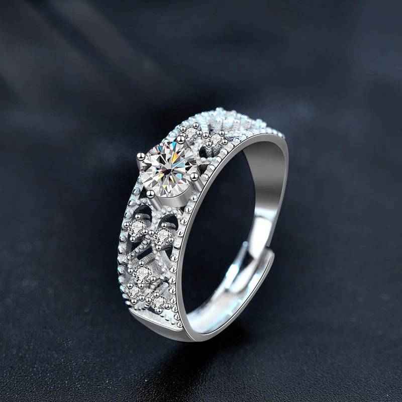 925 Sterling Silver Moissanite Hollow Out Ring
