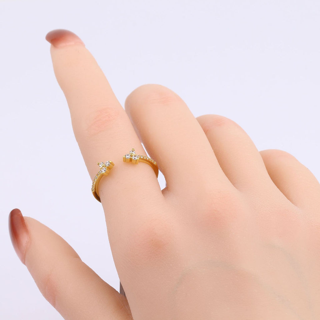 925 Sterling Silver Ring with Adjustable Opening and Zirconia for Delicate Small Flowers