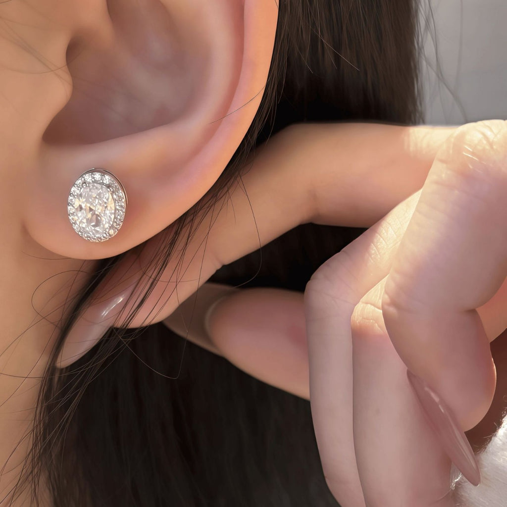 S925 Sterling Silver Oval Moissanite Stud Earrings