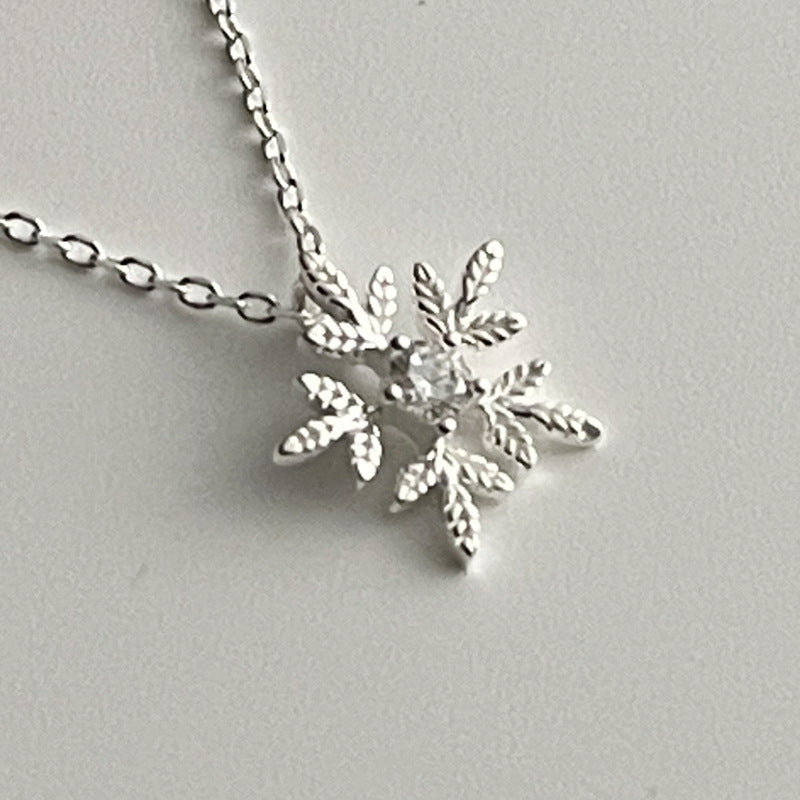 S925 Sterling Silver Christmas Snowflake Necklace