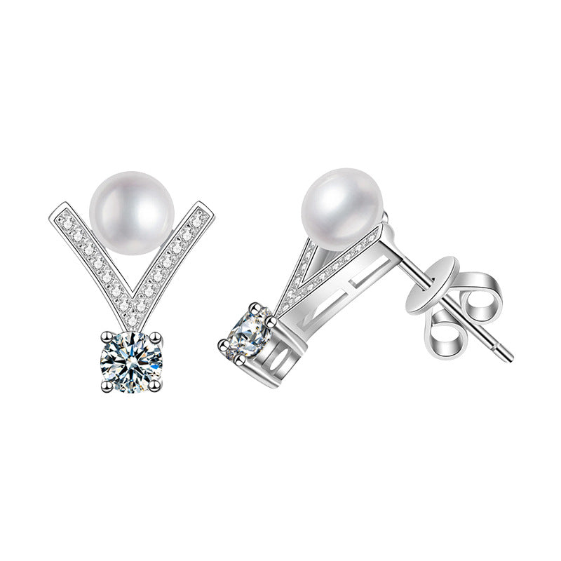 S925 sterling silver V-shaped pearl stud earrings set with D-color moissanite