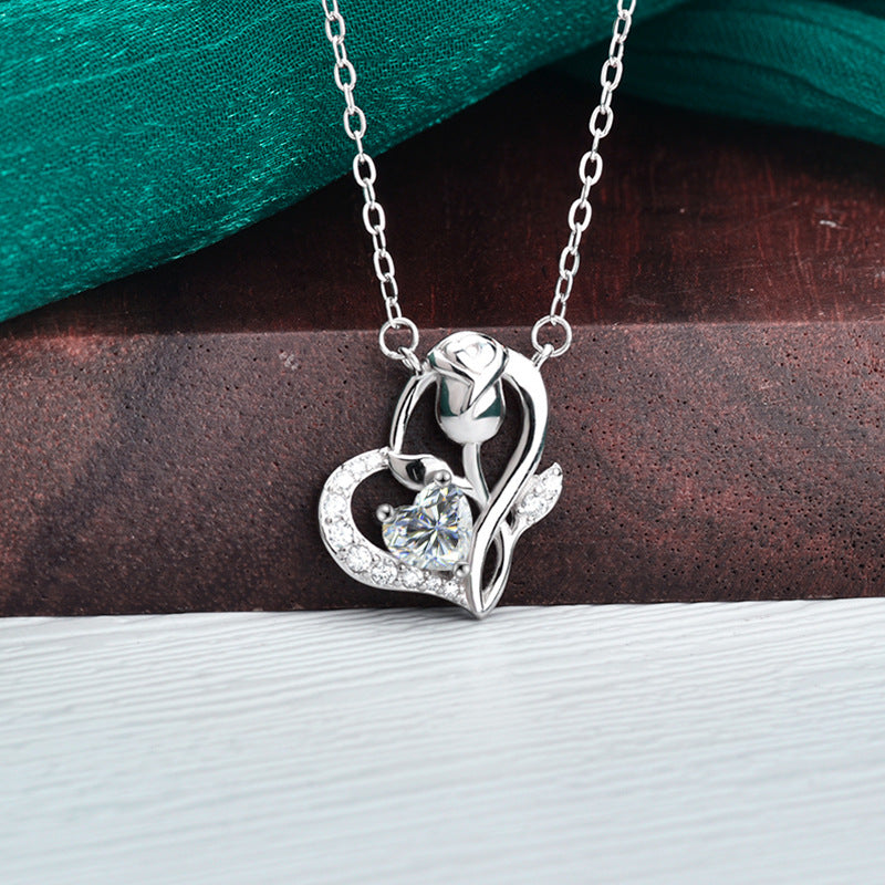 S925 Sterling Silver Rose Heart Moissanite Necklace