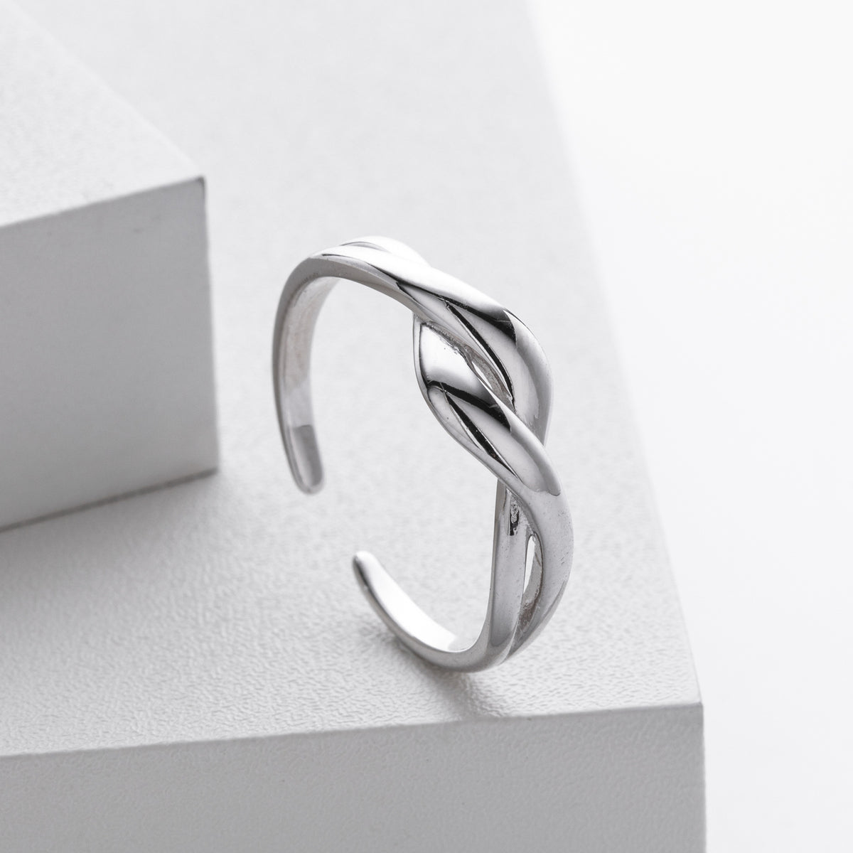 S925 Sterling Silver Ring, Stylish and Unique Plain Wave Pattern
