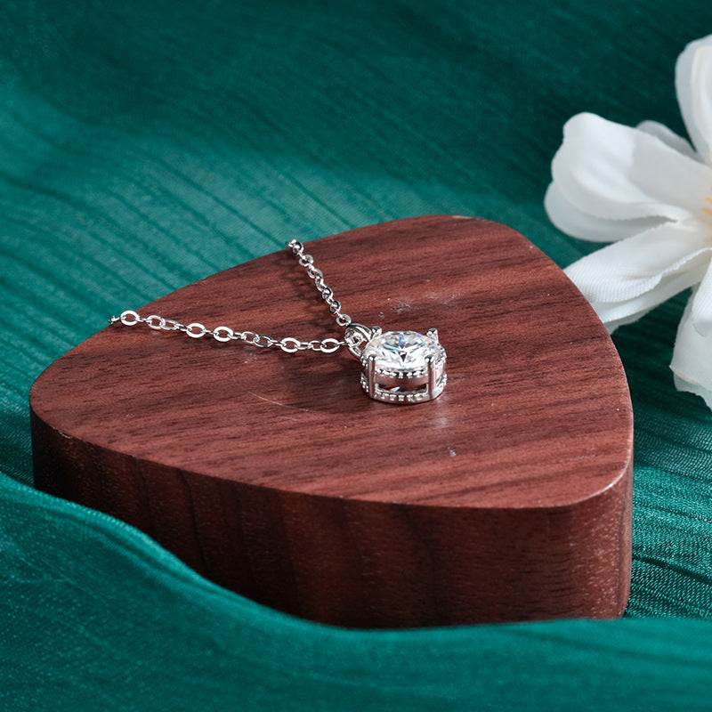 S925 Sterling Silver Moissanite Four Claw Pendant Necklace