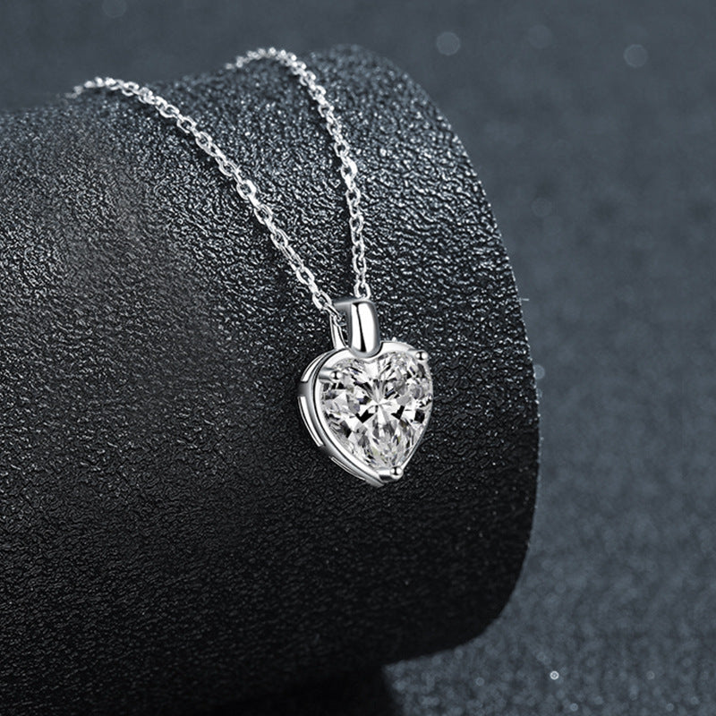 S925 Sterling Silver Moissanite Heart-Shaped Pendant Necklace