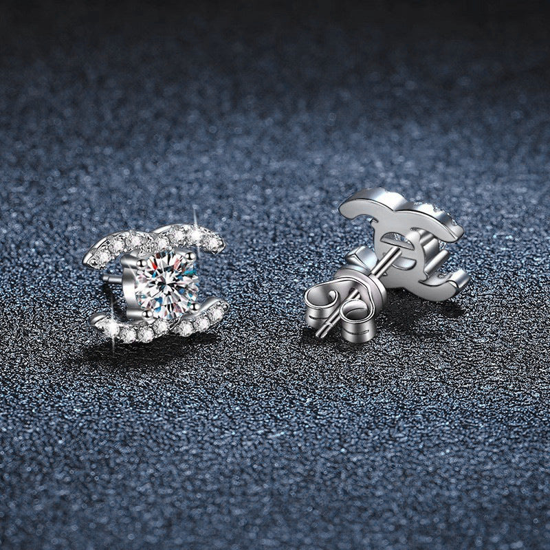 925 Sterling Silver "Double C" Moissanite Stud Earrings — Simple & Sophisticated
