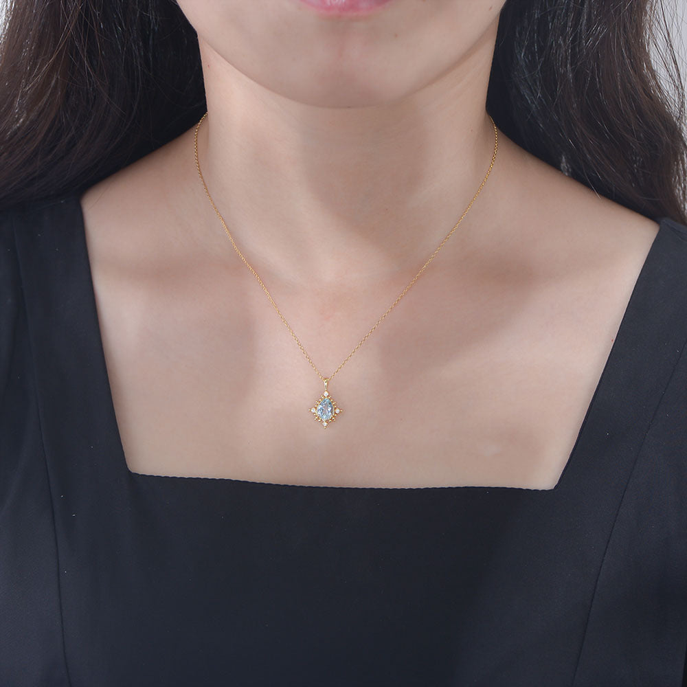 S925 Sterling Silver Drop-Shaped Sky Blue Topaz Pendant Necklace