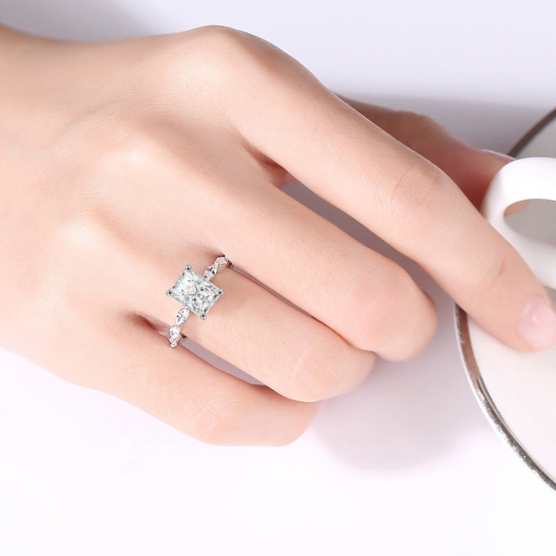 S925 Silver Morganite Rectangular shaped Elegant Shining Ring
