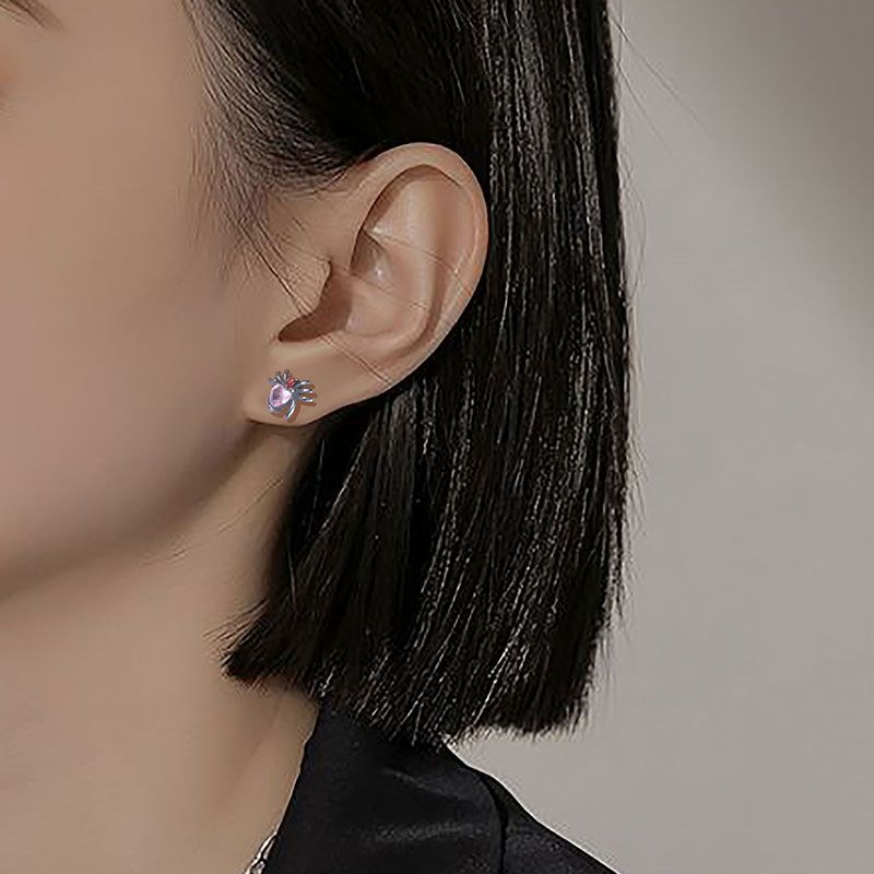 S925 Sterling Silver Halloween Spider Ear Cuff with Micro-set Zirconia