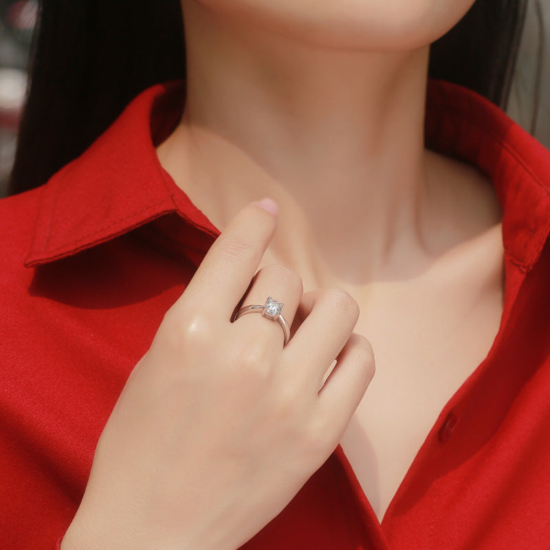 S925 Silver Four-Prong Moissanite Ring