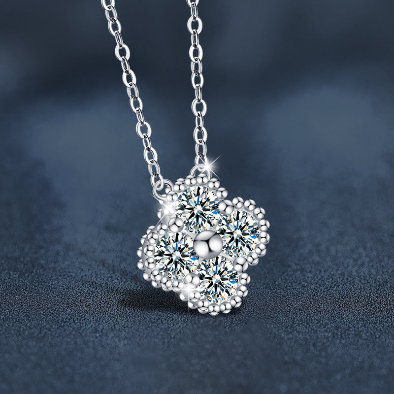 S925 Sterling Silver Moissanite Pendant Clover Necklace