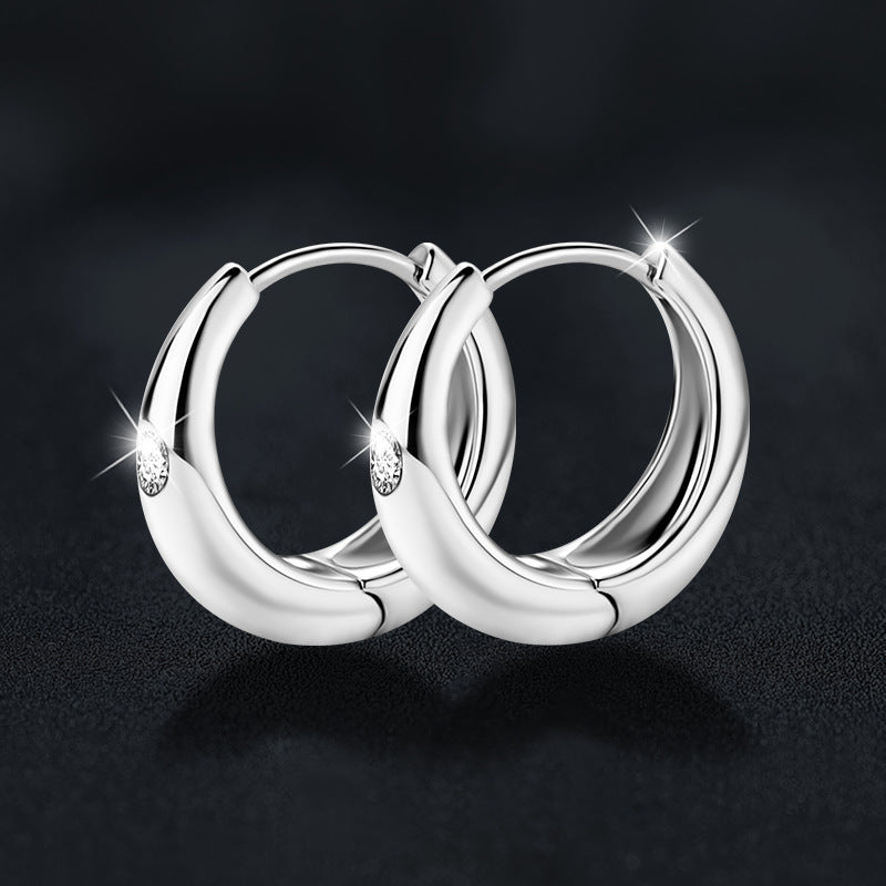 Simple S925 sterling silver oval plain hoop earrings with moissanite diamonds