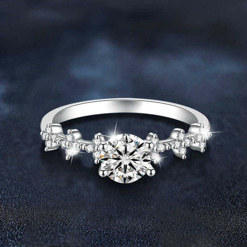 S925 Sterling Silver Moissanite Crown Four Claw Ring