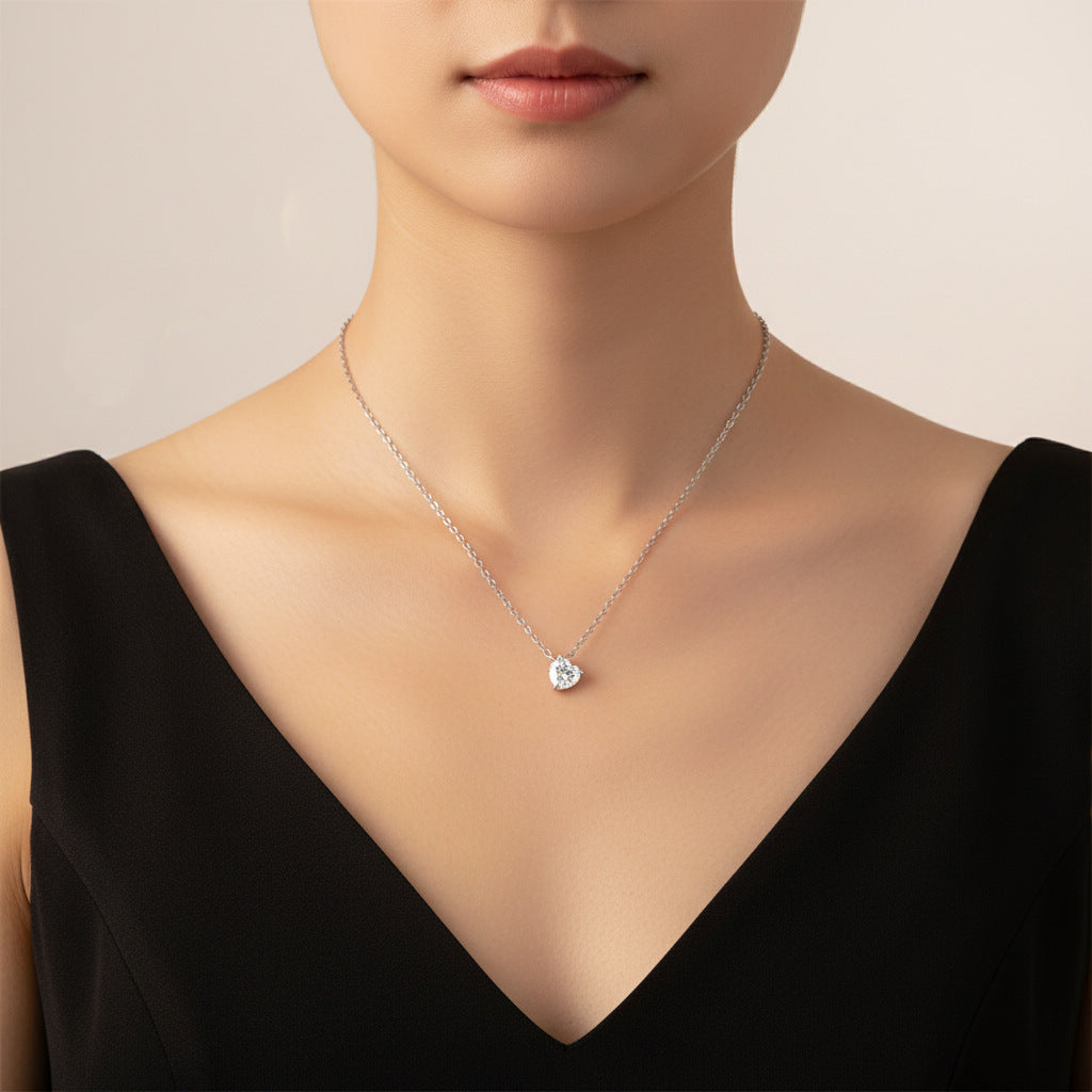 S925 Silver Heart-Shaped Moissanite Pendant Necklace