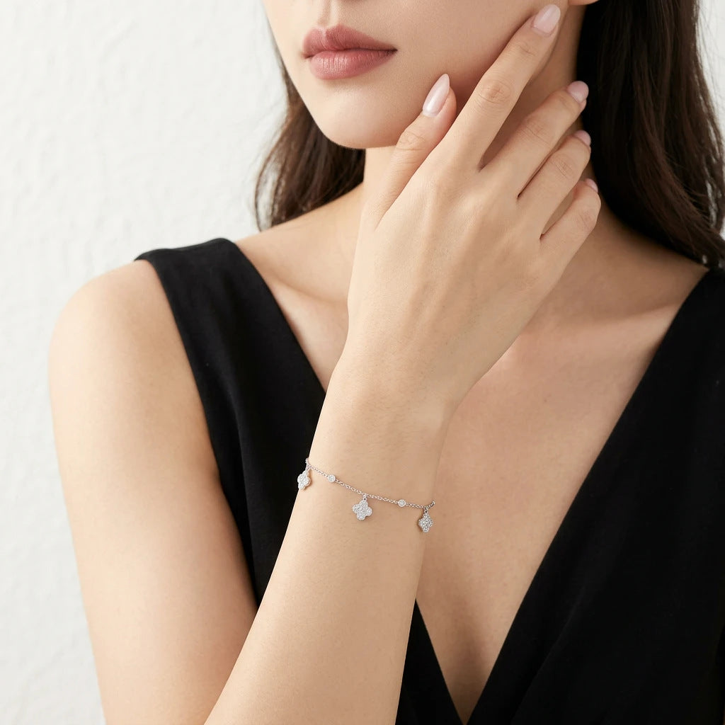 925 Sterling Silver Moissanite Five-Flower Bracelet