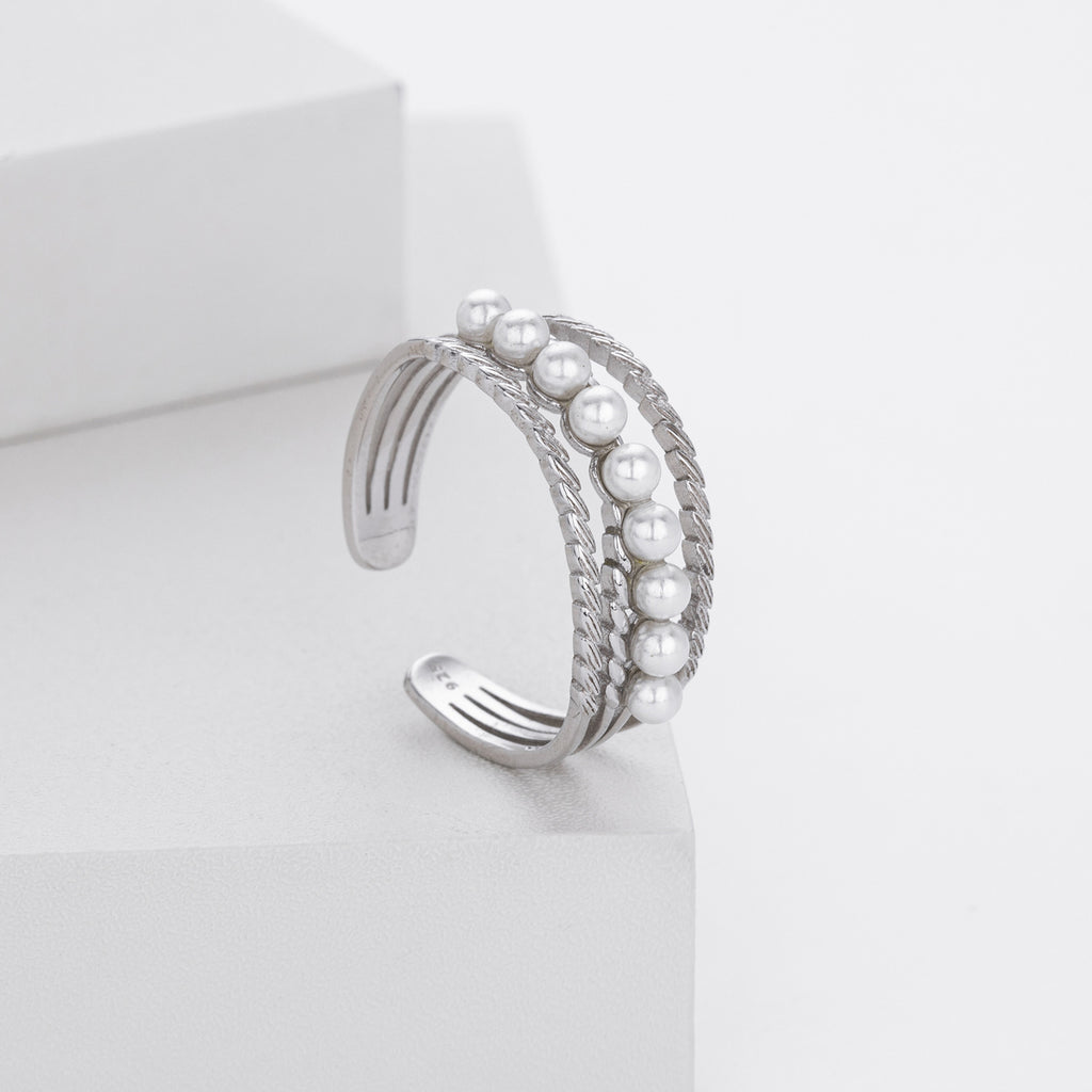 S925 Sterling Silver Elegant and Stylish Open Ring with Pearl Inlay