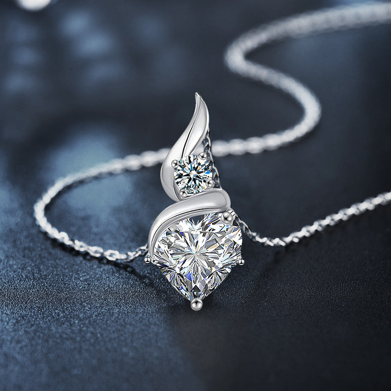 S925 Sterling Silver Heart-Shaped Moissanite Pendant Necklace