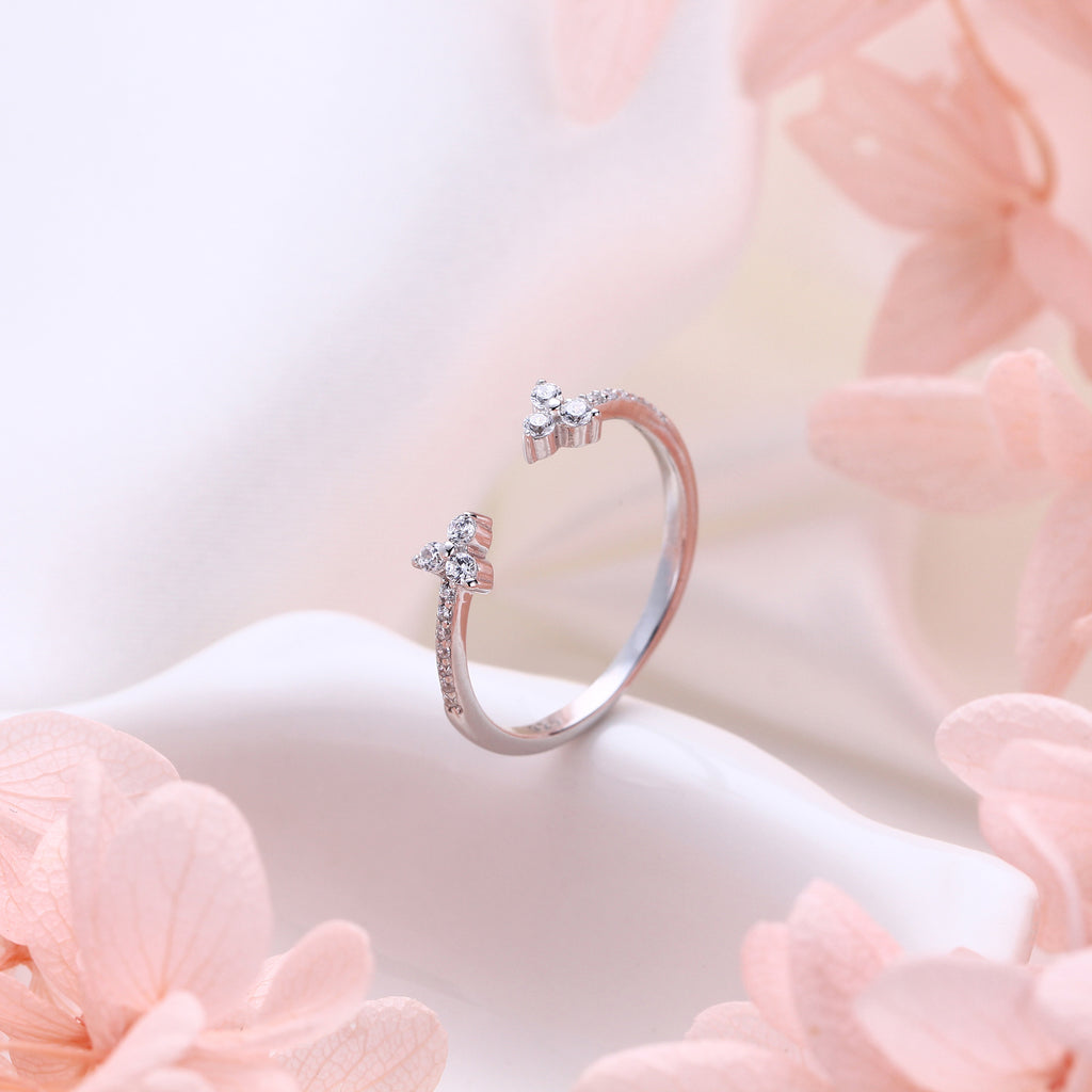 925 Sterling Silver Ring with Adjustable Opening and Zirconia for Delicate Small Flowers