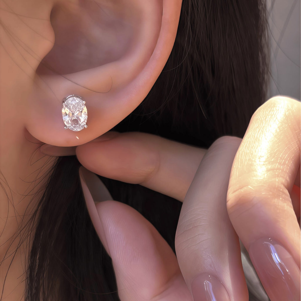 S925 Sterling Silver Oval Moissanite Stud Earrings