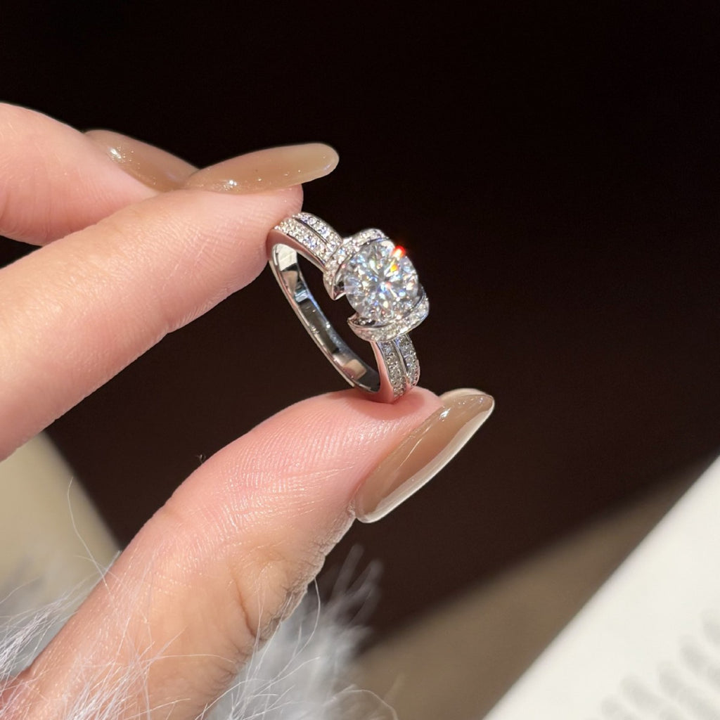 S925 Silver Ring with Colored Moissanite