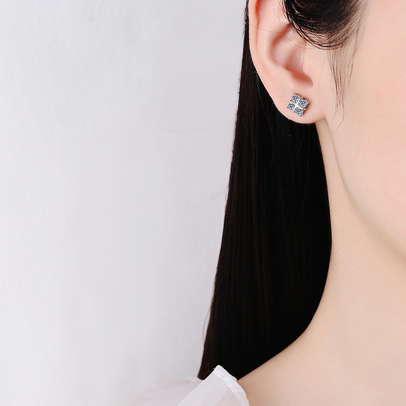 S925 Sterling Silver Moissanite Four-Leaf Clover Stud Earrings