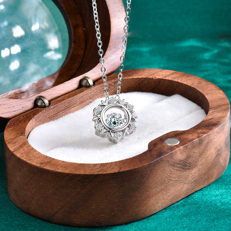 S925 Sterling Silver Snowflake Pendant Moissanite Necklace